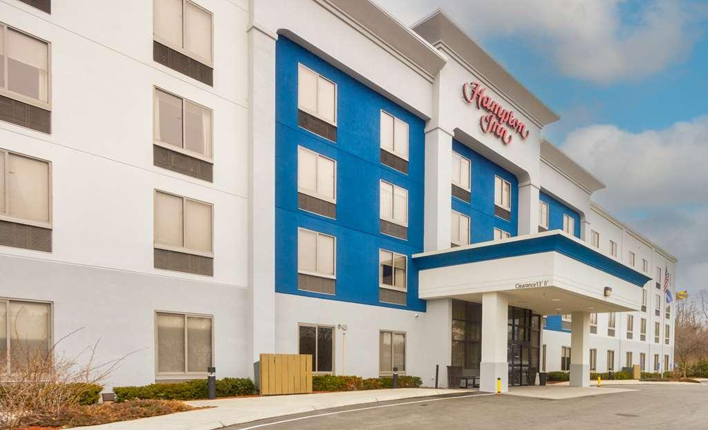 Hampton Inn Haverhill Exterior photo