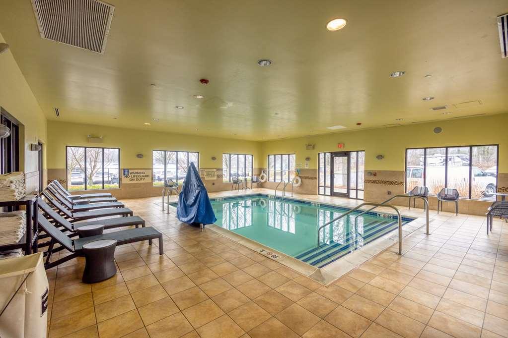 Hampton Inn Haverhill Facilities photo