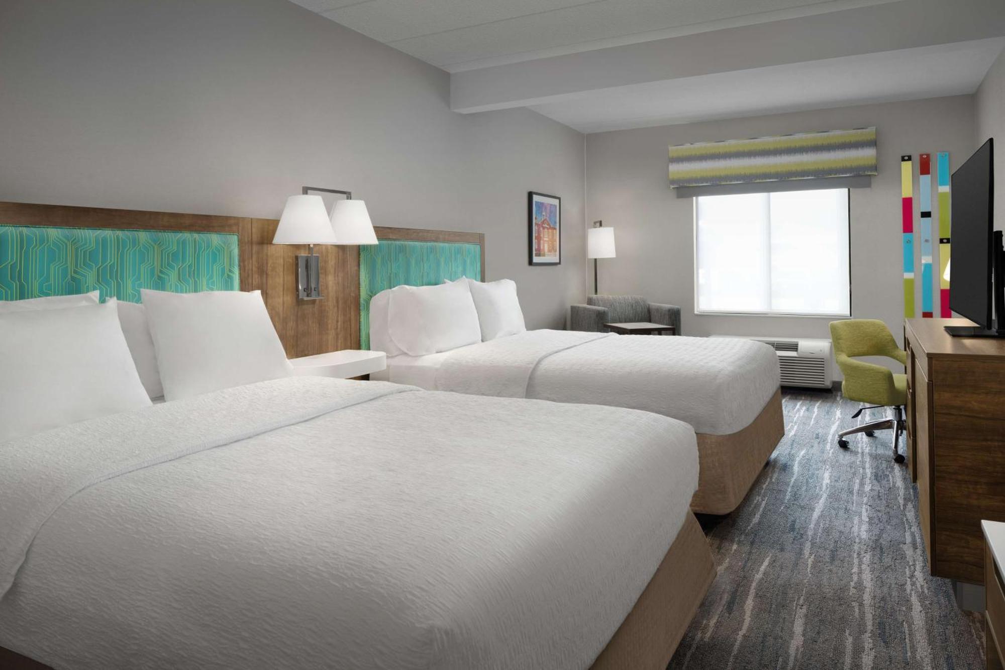 Hampton Inn Haverhill Exterior photo